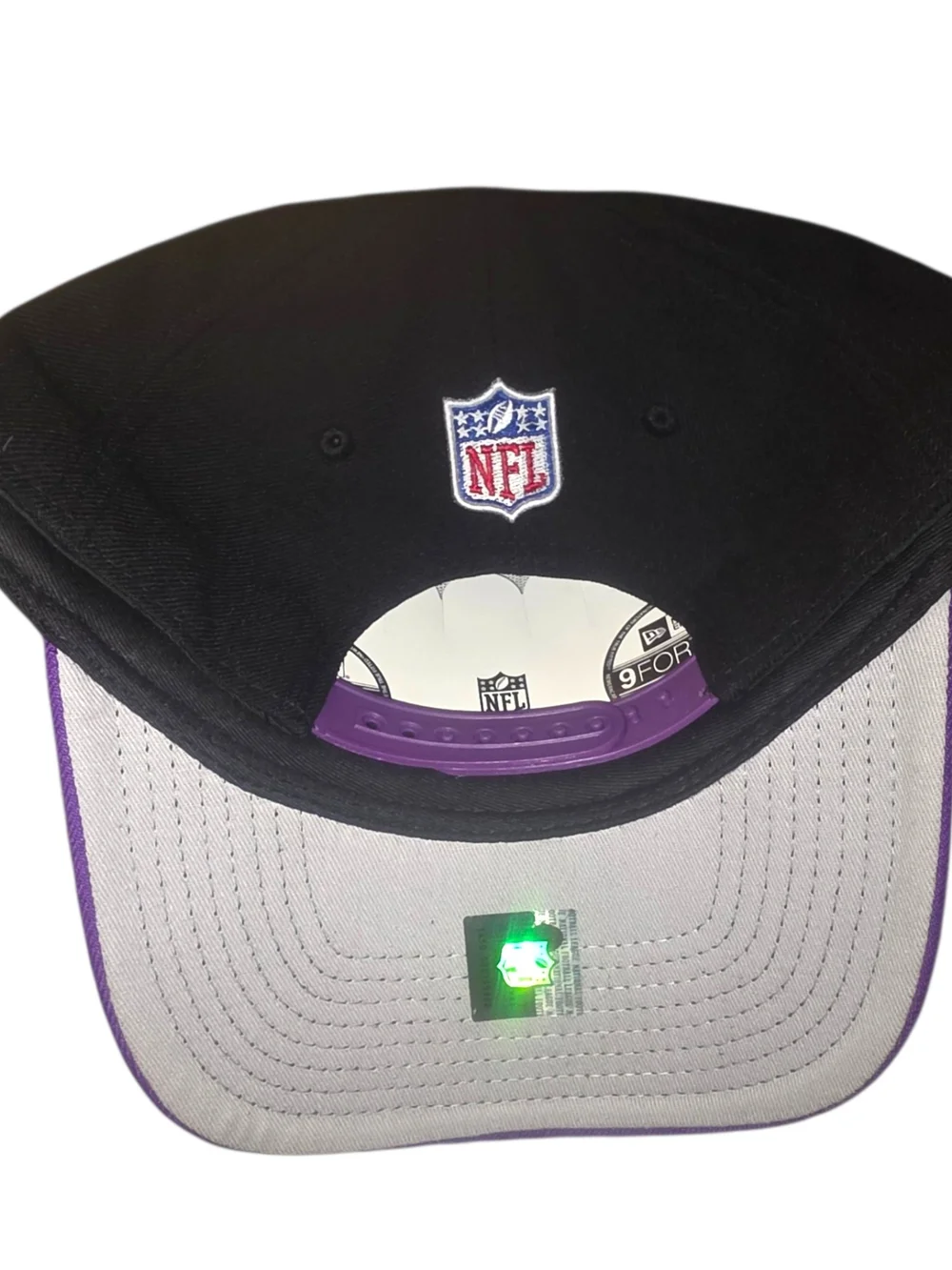 Baltimore Ravens 9FORTY Adjustable Hat - Black & Purple